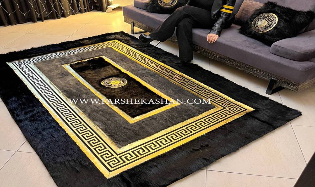 فرش دست دوز خز و چرم