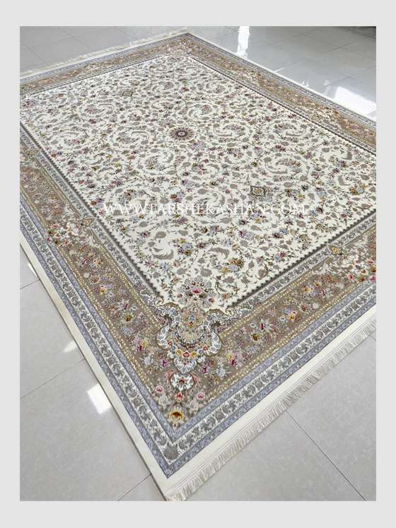 فرش طرح پروانه 